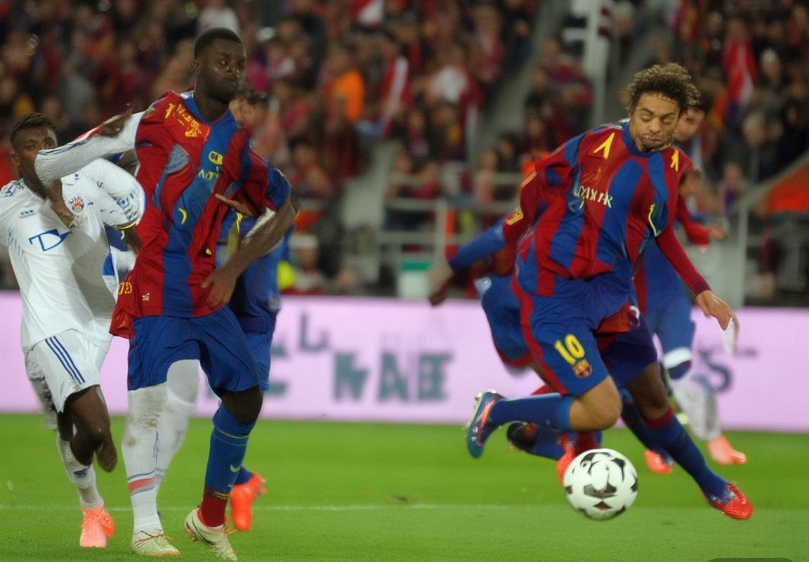 巴塞罗那VS拜仁慕尼黑：控球与反击战术对决解析(图1)